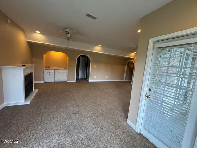 233 Brown Circle, Blountville, TN 37617