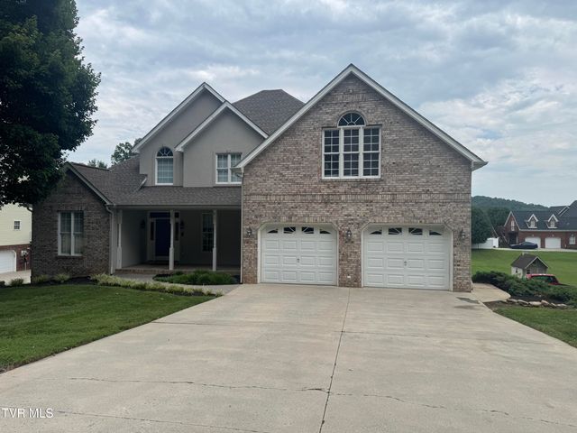 233 Brown Circle, Blountville, TN 37617