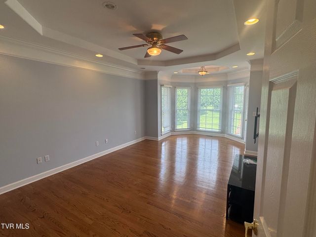 233 Brown Circle, Blountville, TN 37617
