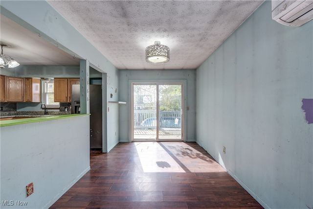 2007 W 41st Street, Lorain, OH 44053