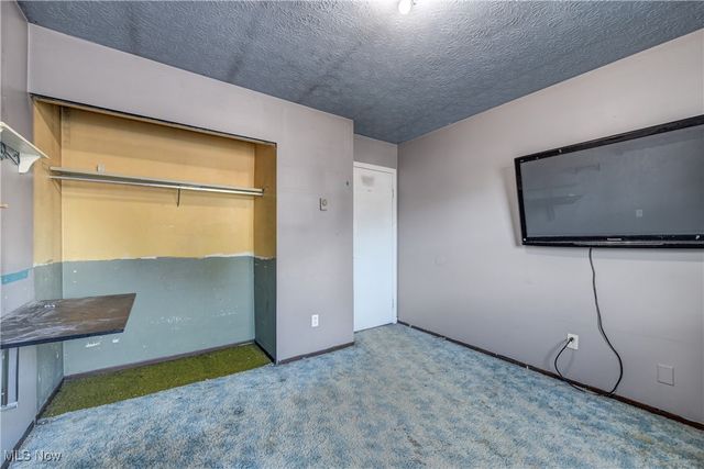 2007 W 41st Street, Lorain, OH 44053