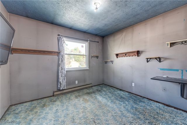 2007 W 41st Street, Lorain, OH 44053