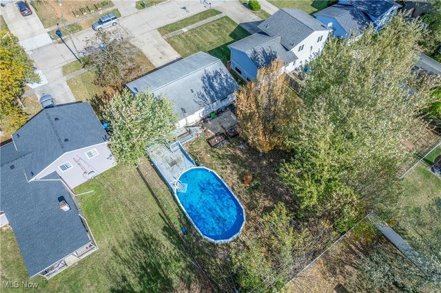 2007 W 41st Street, Lorain, OH 44053