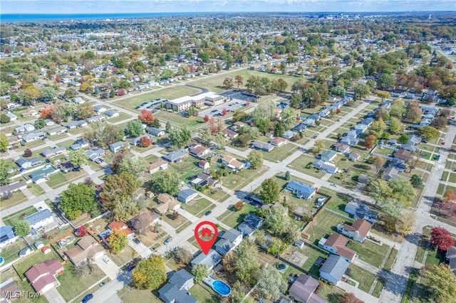 2007 W 41st Street, Lorain, OH 44053