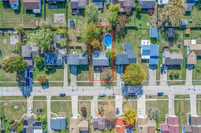 2007 W 41st Street, Lorain, OH 44053