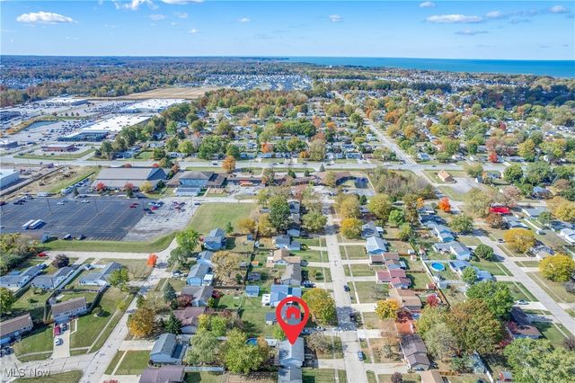 2007 W 41st Street, Lorain, OH 44053