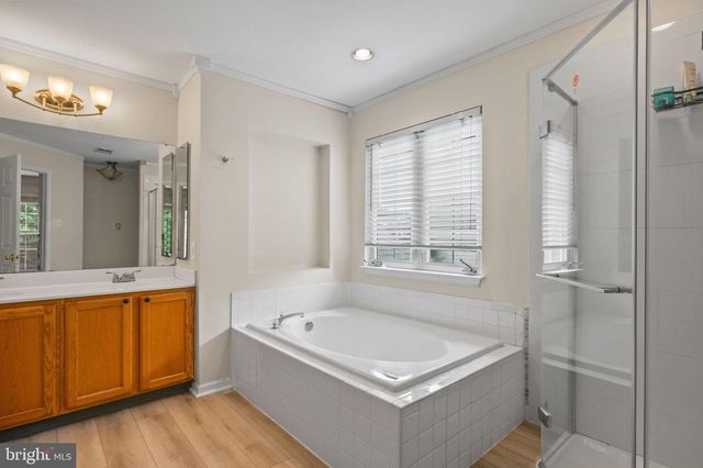 929 N YORK DR, Downingtown, PA 19335