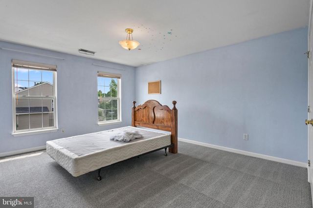 929 N YORK DR, Downingtown, PA 19335