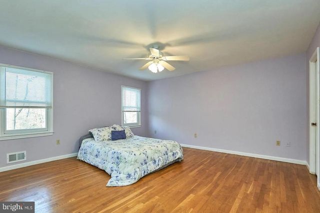 11312 MYRTLE LN, Reston, VA 20191