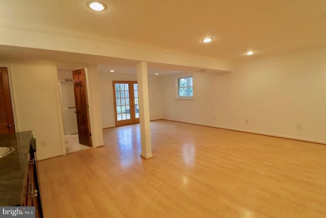 11312 MYRTLE LN, Reston, VA 20191