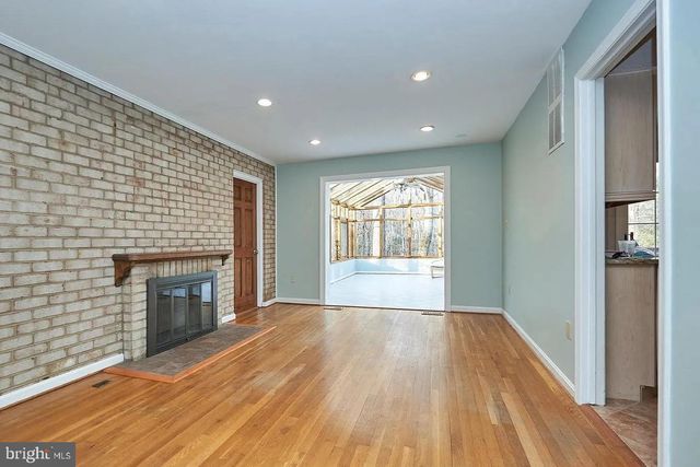 11312 MYRTLE LN, Reston, VA 20191