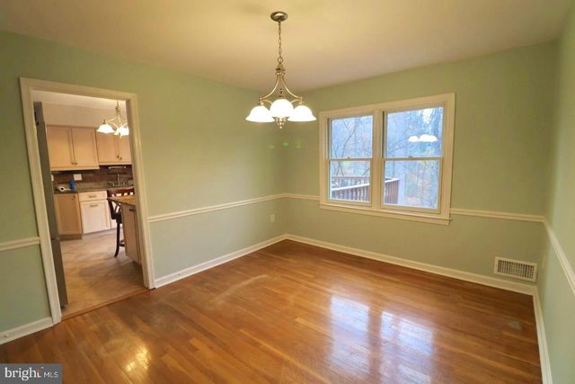 11312 MYRTLE LN, Reston, VA 20191