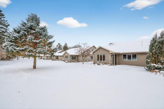531 Cedar Court, Taylors Falls, MN 55084