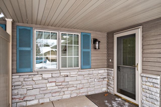 531 Cedar Court, Taylors Falls, MN 55084