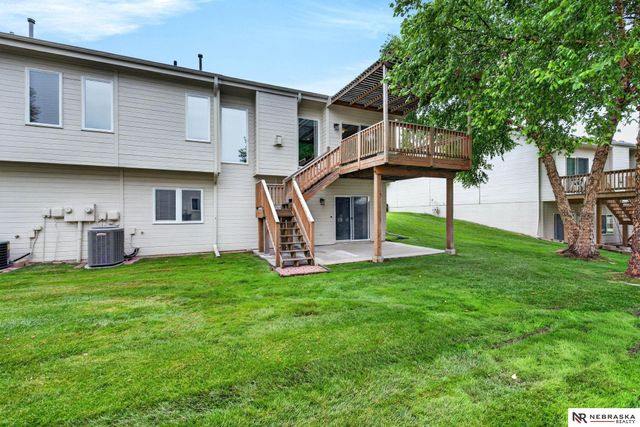 6608 S 165 th Avenue, Omaha, NE 68135