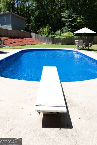 2529 Weston Court, Morrow, GA 30260