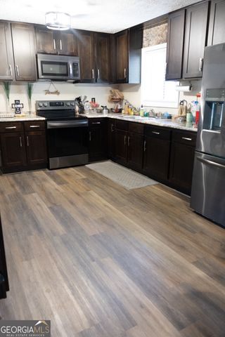 2529 Weston Court, Morrow, GA 30260