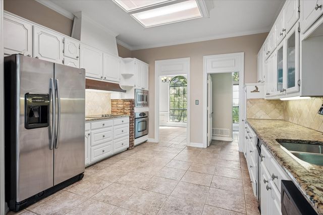 704 McMakin Road, Bartonville, TX 76226