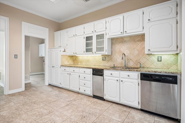 704 McMakin Road, Bartonville, TX 76226