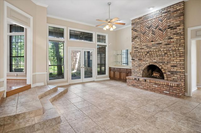 704 McMakin Road, Bartonville, TX 76226