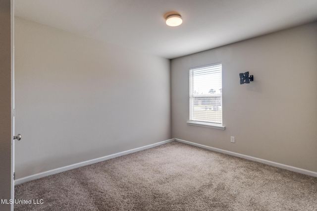 2200 Magazine Street, Ocean Springs, MS 39564