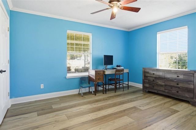 217 Calcasieu Avenue, Lake Charles, LA 70611