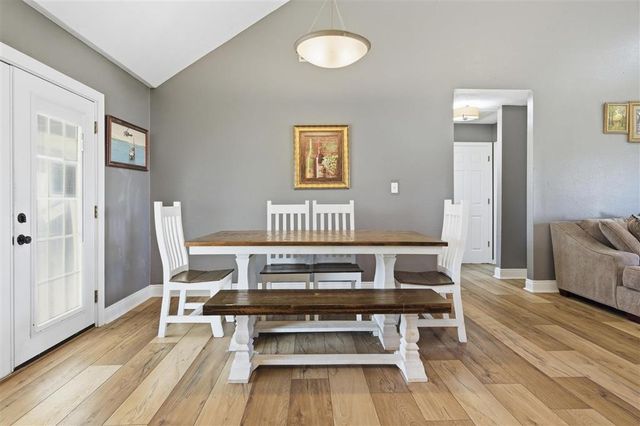 217 Calcasieu Avenue, Lake Charles, LA 70611