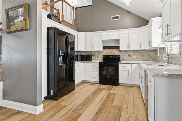 217 Calcasieu Avenue, Lake Charles, LA 70611