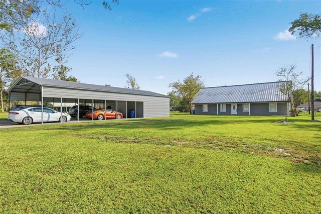 217 Calcasieu Avenue, Lake Charles, LA 70611