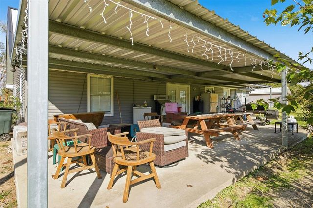 217 Calcasieu Avenue, Lake Charles, LA 70611