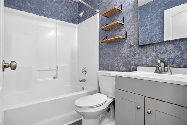 2115 Crown Park Drive, Winder, GA 30680