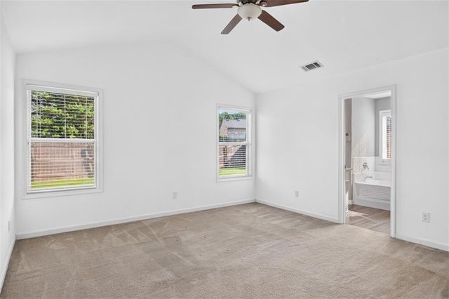 2115 Crown Park Drive, Winder, GA 30680