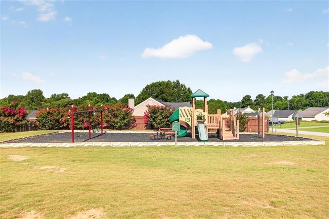 2115 Crown Park Drive, Winder, GA 30680