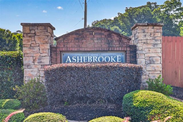 2115 Crown Park Drive, Winder, GA 30680