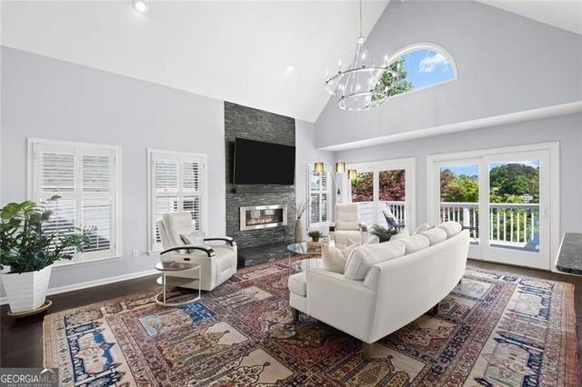 6430 Spinnaker Lane, Alpharetta, GA 30005