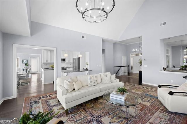 6430 Spinnaker Lane, Alpharetta, GA 30005