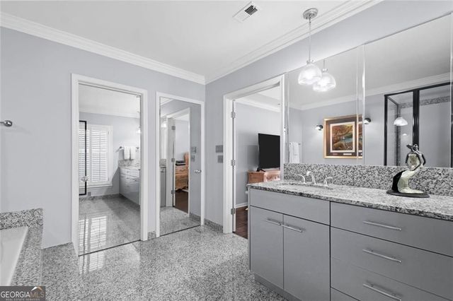 6430 Spinnaker Lane, Alpharetta, GA 30005