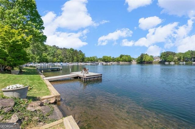 6430 Spinnaker Lane, Alpharetta, GA 30005