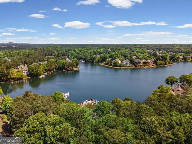 6430 Spinnaker Lane, Alpharetta, GA 30005