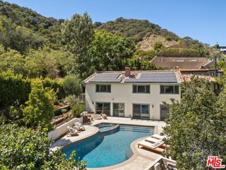 9830 Beeson Drive, Los Angeles, CA 90210