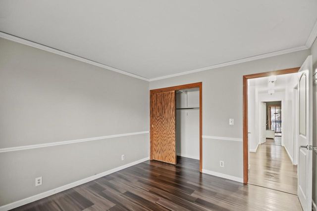 2003 S Valley Spring DRIVE, New Berlin, WI 53151