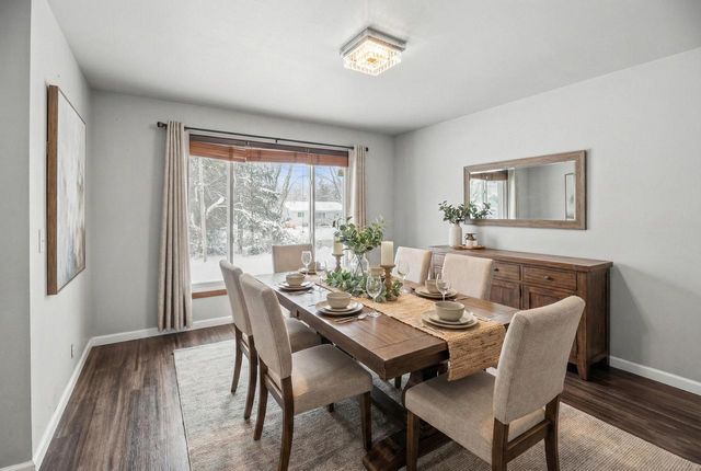 2003 S Valley Spring DRIVE, New Berlin, WI 53151