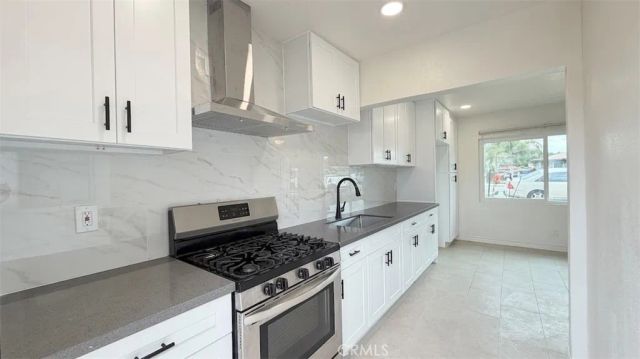 3820 W Valencia Drive, Fullerton, CA 92833