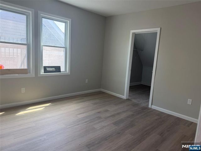 37 Mapes Avenue 3, Newark, NJ 07112