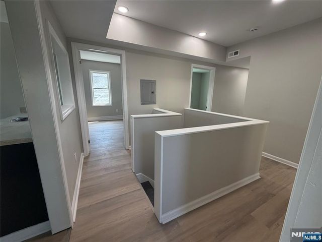 37 Mapes Avenue 3, Newark, NJ 07112