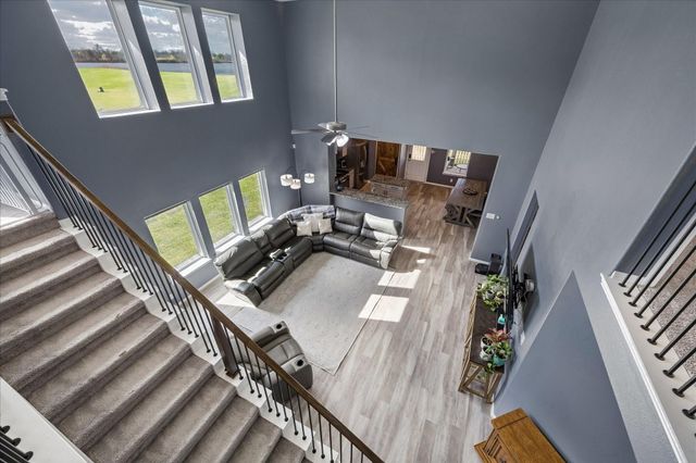 2036 Twin Lakes Boulevard, West Columbia, TX 77486