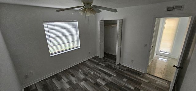 1016 Manor Drive 5c, Palm Springs, FL 33461