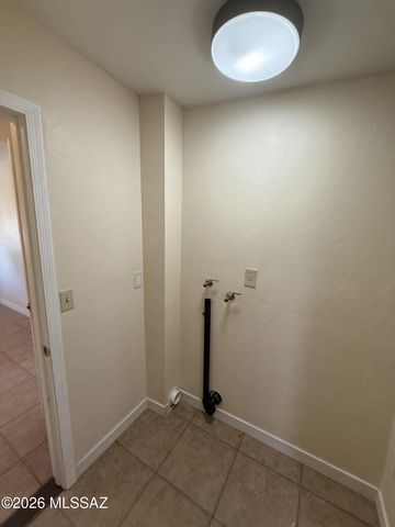 5034 E 24th Street, Tucson, AZ 85711