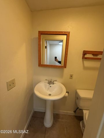 5034 E 24th Street, Tucson, AZ 85711