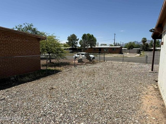 5034 E 24th Street, Tucson, AZ 85711